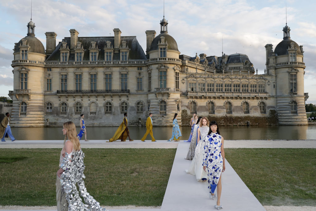 Kering-Valentino