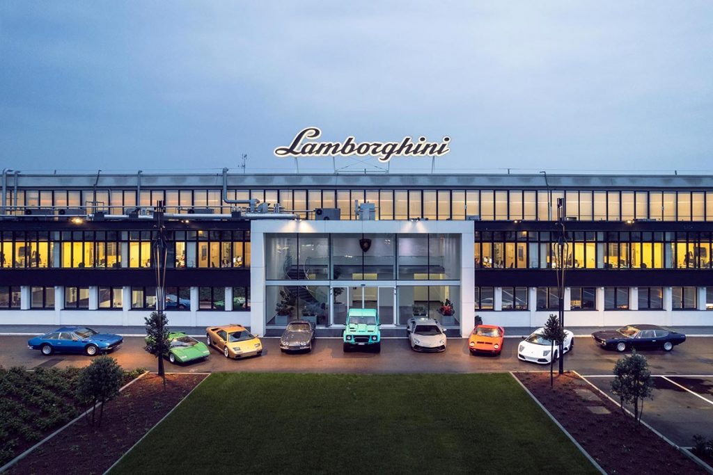 Lamborghini-contratto-lavoro